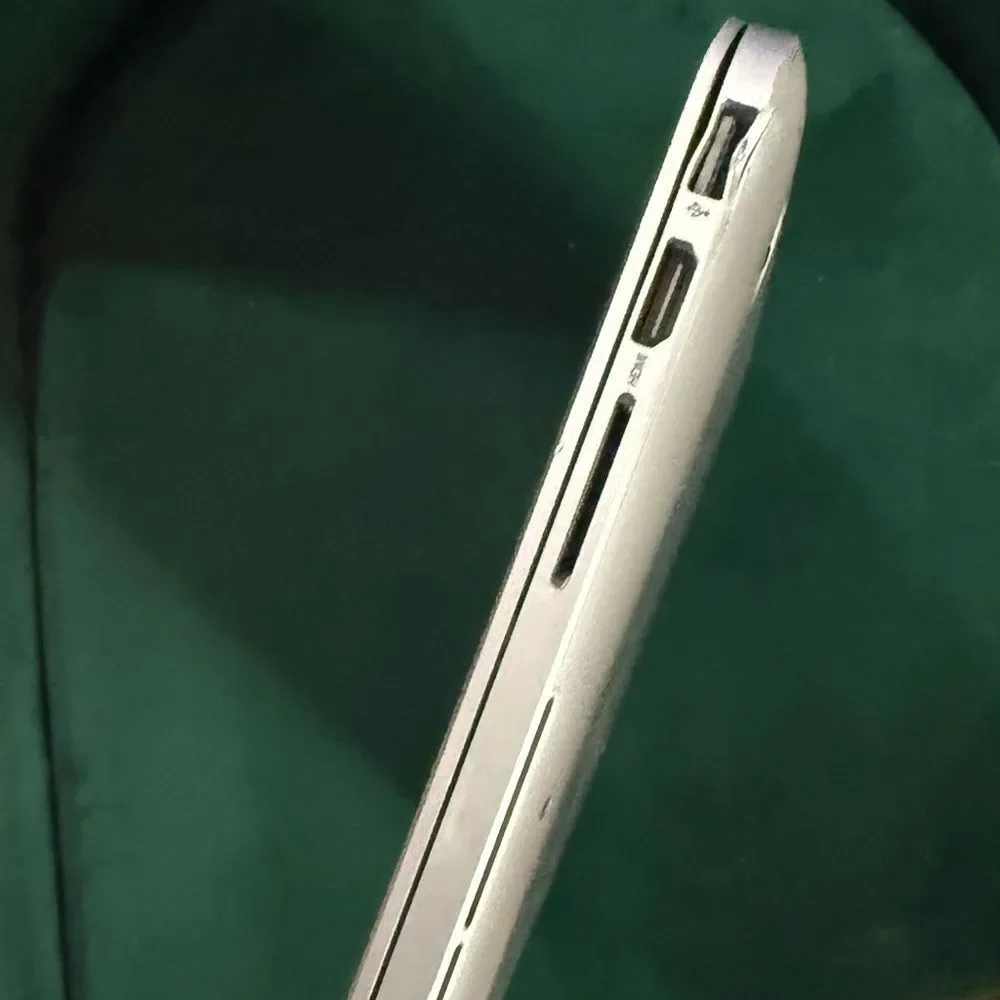 Apple Macbook Pro 13